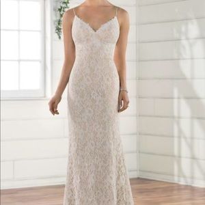 Essence of Australia Ivory Lace over Honey Gown